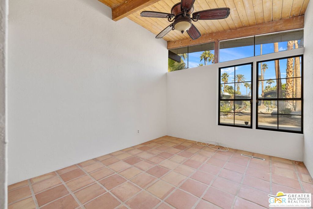 Twin Palms - Residential