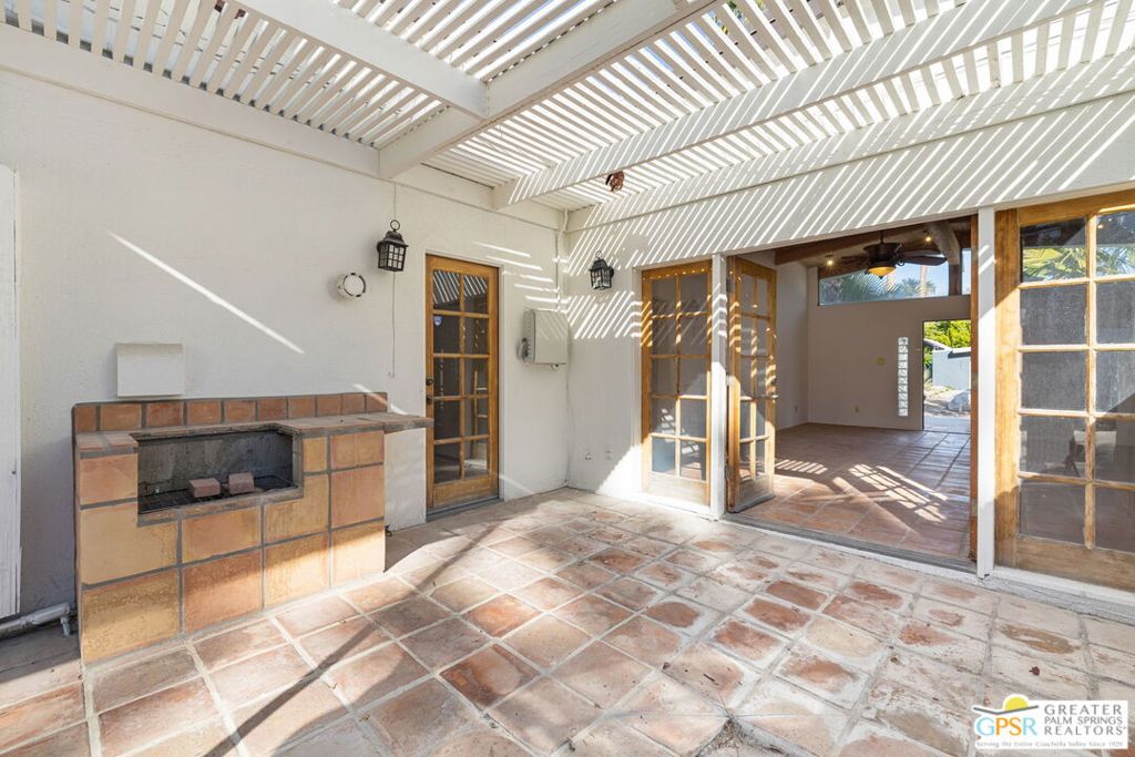 Twin Palms - Residential