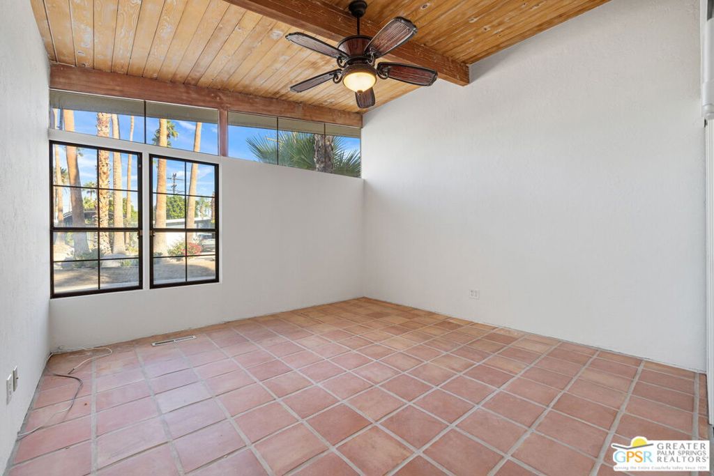 Twin Palms - Residential