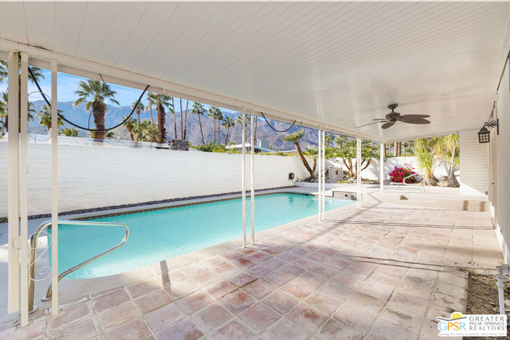 Twin Palms - Residential