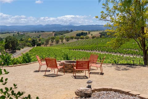 Tiny photo for 1618 Kiler Canyon RD, Paso Robles, CA 93446 (MLS # NS26118168)
