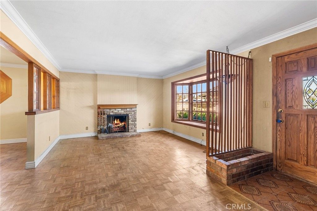 Photo of 15341 Rushmoor Ln, Huntington Beach, CA 92647 (MLS # OC25271942)