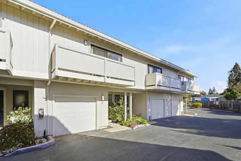 Photo of 751 W Middlefield Road #C, Mountain View, CA 94043 (MLS # ML82037420)