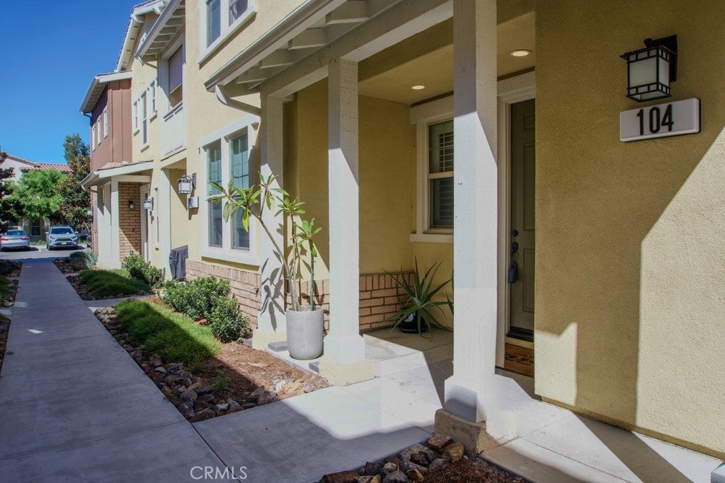 104 Jaripol Circle