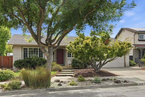 Photo of 6572 Hidden Creek Drive, San Jose, CA 95120 (MLS # ML82057966)