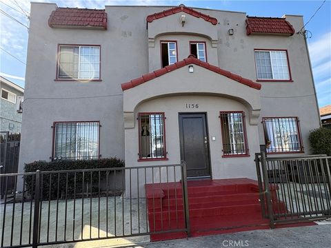 Photo of 1156 E 17th St, Long Beach, CA 90813 (MLS # PW26043740)