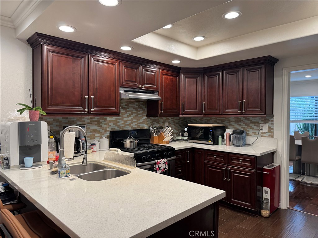 Sunny Ridge Townhomes (SURT) - Residential Lease