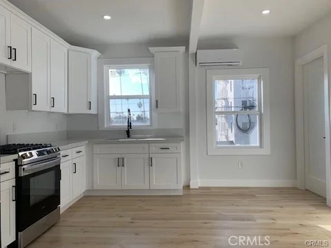 MLS: SR26187056