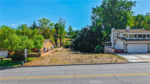 Photo of 23377 Continental Drive, Canyon Lake, CA 92587 (MLS # SW26222320)