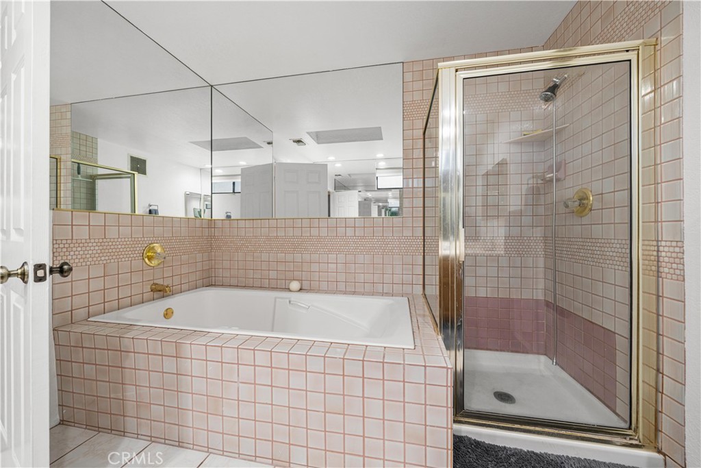 Panorama (33545) - Residential