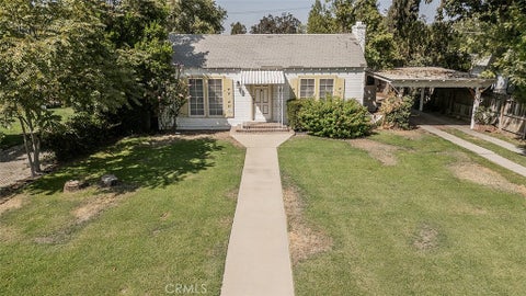 Photo of 643 E Vassar Ave, Fresno, CA 93704 (MLS # FR26046058)