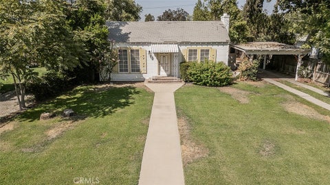 Photo of 643 E Vassar Ave, Fresno, CA 93704 (MLS # FR26046058)