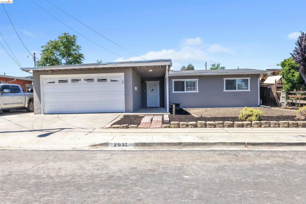 2631 Mayfair Ave AVE