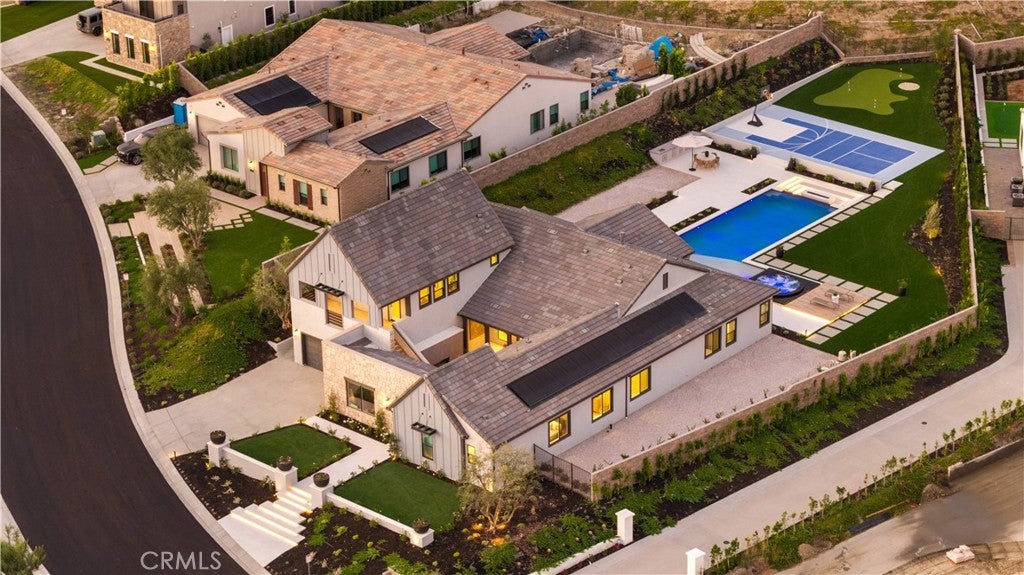 18472 Boulder Bluff