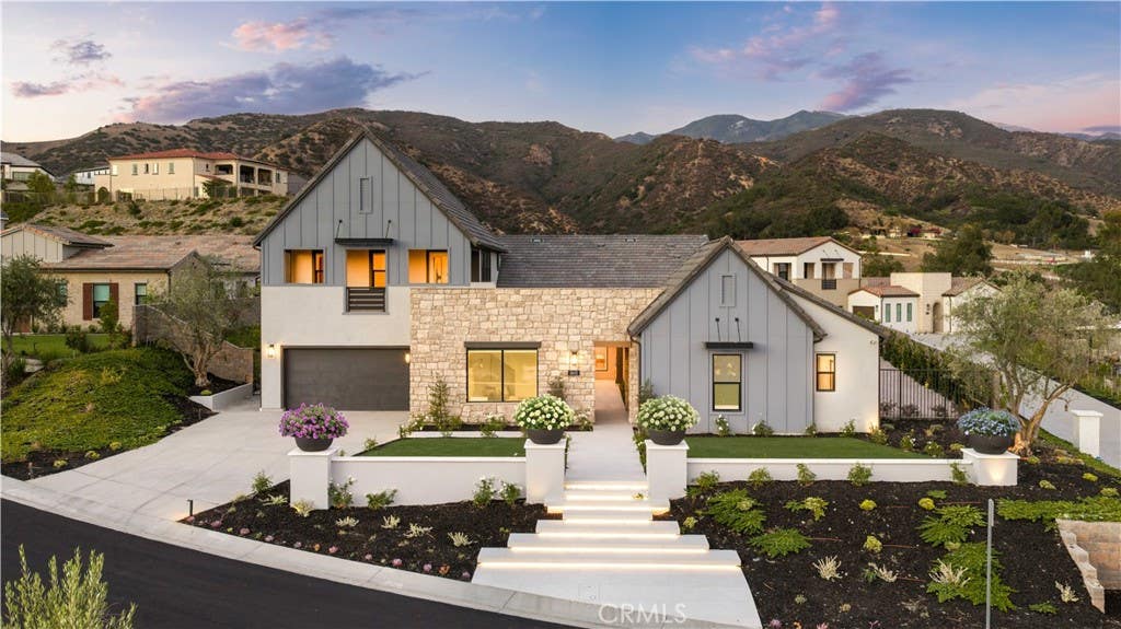 Photo of 18472 Boulder Bluff Blf, Silverado, CA 92676 (MLS # OC26172936)
