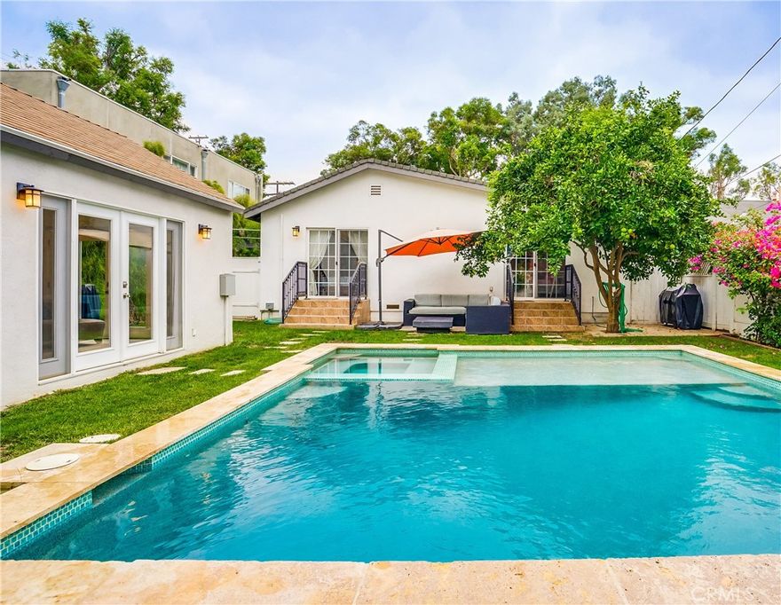 Great comfortable, spacious home for family. Family neighborhood, tree lined streets, great for walking. Pet friendly. All amenities. Large pool and guest house. Great for entertaining.  3+2 Main House + 1+1 Guest, 2300 Sq ft.



 SCHOOLS: Serrania Avenue Charter For Enriched Studies (Score 8 out of 10) - Grades K-5, Woodland Hills Charter Academy (Score 4 out of 10) Grades 6-8. William Howard Taft Senior High School (score 8 out of 10), Grades 9-12 (Great Schools).Close to all shopping, parks and freeway.