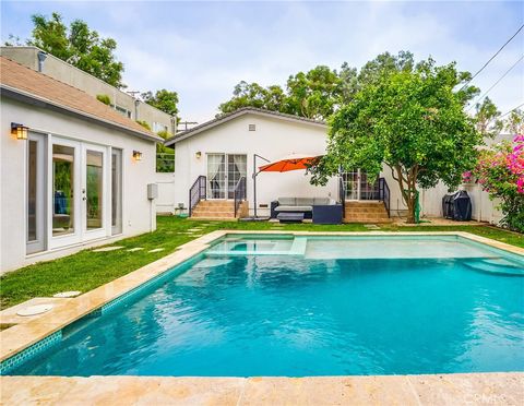 Photo of 21321 Velicata Street, Woodland Hills, CA 91364 (MLS # OC25240069) Photo of 21321 Velicata Street, Woodland Hills, CA 91364 (MLS # OC25240069)