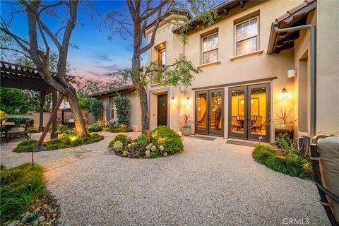 30 Deer Track Irvine CA 92618