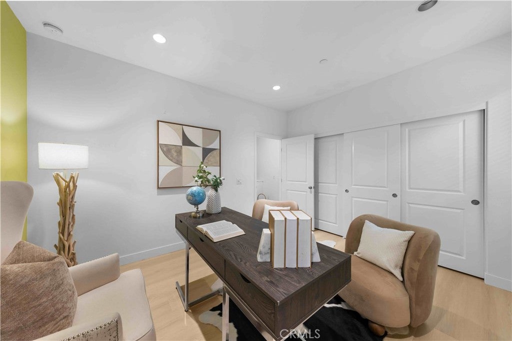 126 Saybrook, Irvine CA 92620 - Photo 17