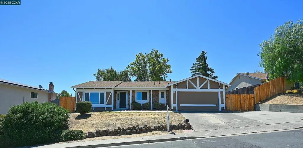 Pittsburg, California 94565, United States, 4 Bedrooms Bedrooms, ,3 BathroomsBathrooms,Residential,Active,170174