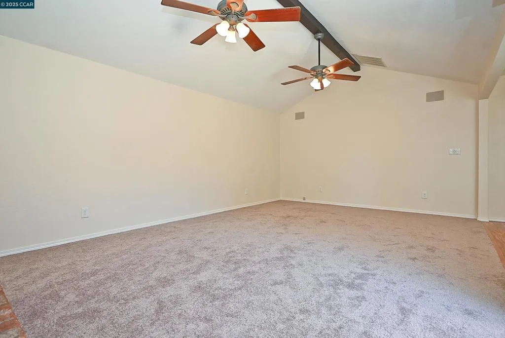 Pittsburg, California 94565, United States, 4 Bedrooms Bedrooms, ,3 BathroomsBathrooms,Residential,Active,170174