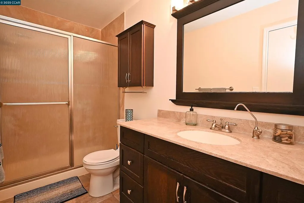 Pittsburg, California 94565, United States, 4 Bedrooms Bedrooms, ,3 BathroomsBathrooms,Residential,Active,170174