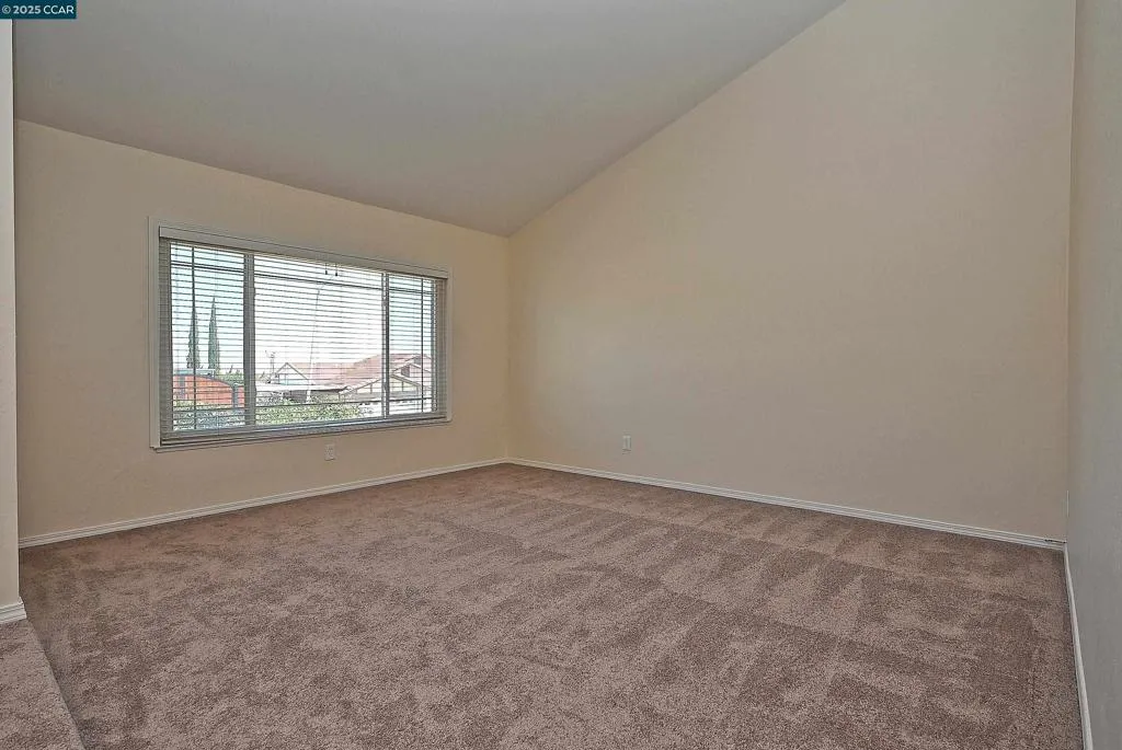 Pittsburg, California 94565, United States, 4 Bedrooms Bedrooms, ,3 BathroomsBathrooms,Residential,Active,170174