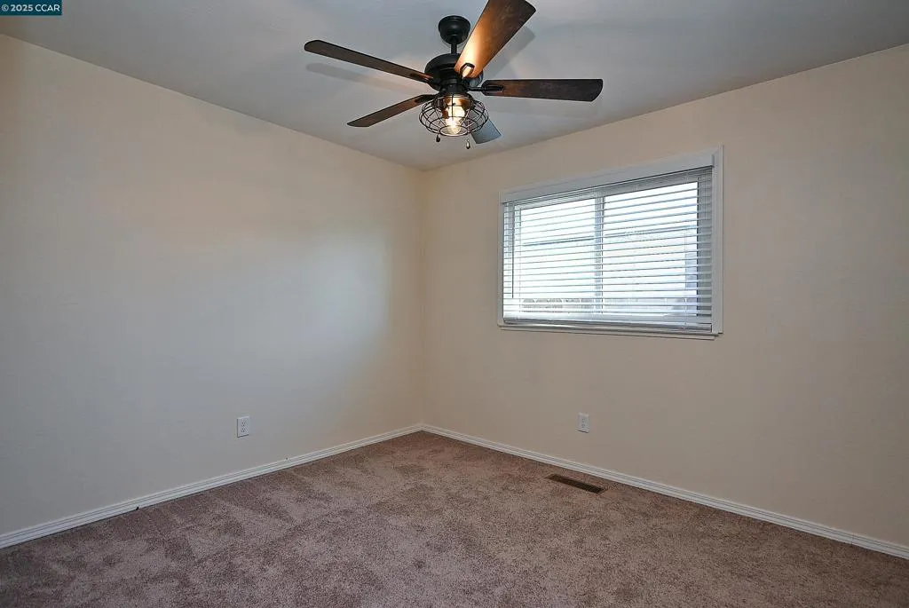 Pittsburg, California 94565, United States, 4 Bedrooms Bedrooms, ,3 BathroomsBathrooms,Residential,Active,170174