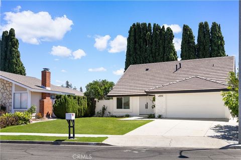 Photo of 14942 Dahlquist Road, Irvine, CA 92604 (MLS # OC25231449)