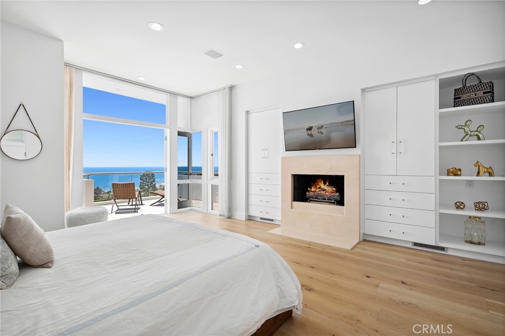 1061 Skyline Drive, Laguna Beach CA 92651 - Photo 14