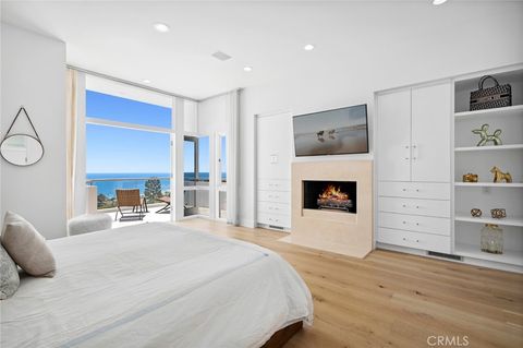 Tiny photo for 1061 Skyline Drive, Laguna Beach, CA 92651 (MLS # LG26008244)