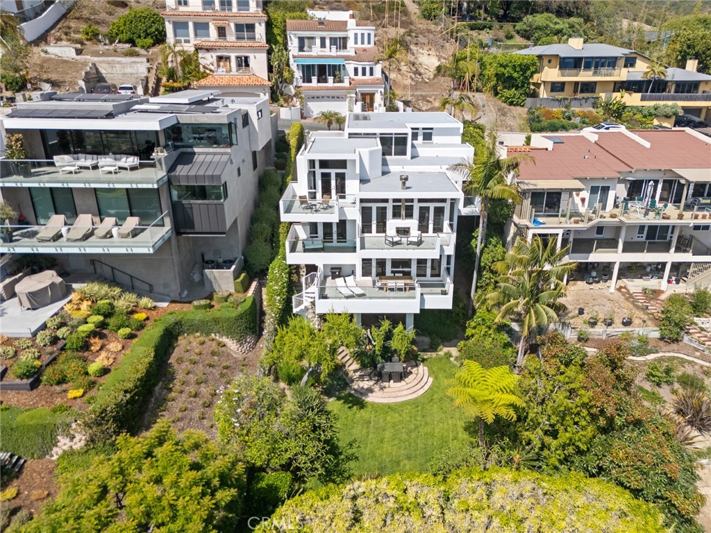 1061 Skyline Drive, Laguna Beach CA 92651 - Photo 28
