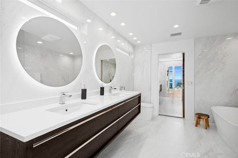 Tiny photo for 1061 Skyline Drive, Laguna Beach, CA 92651 (MLS # LG26008244)