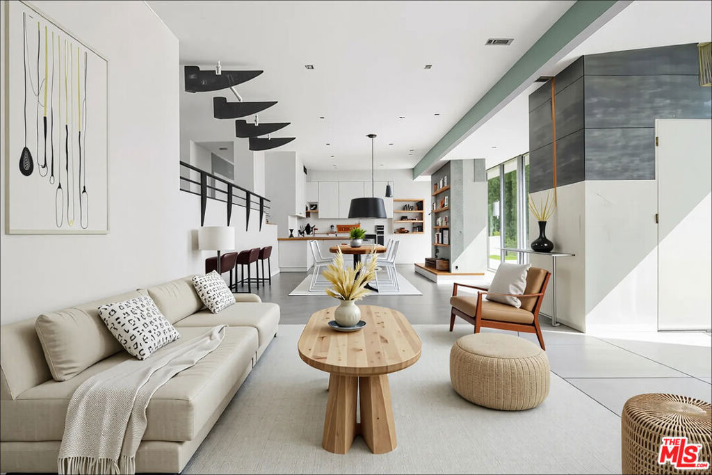 2442 Green View Place