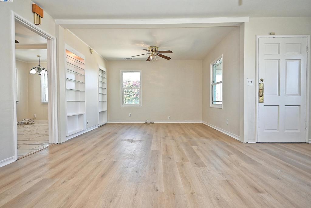 ASHLAND - Residential