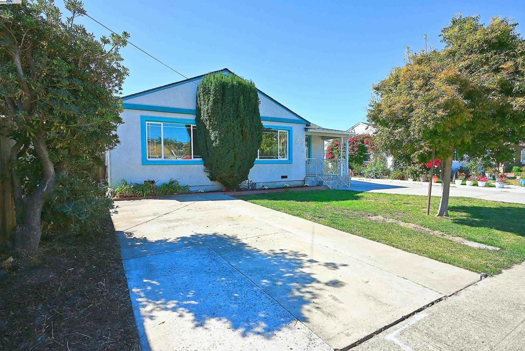 ASHLAND - Residential