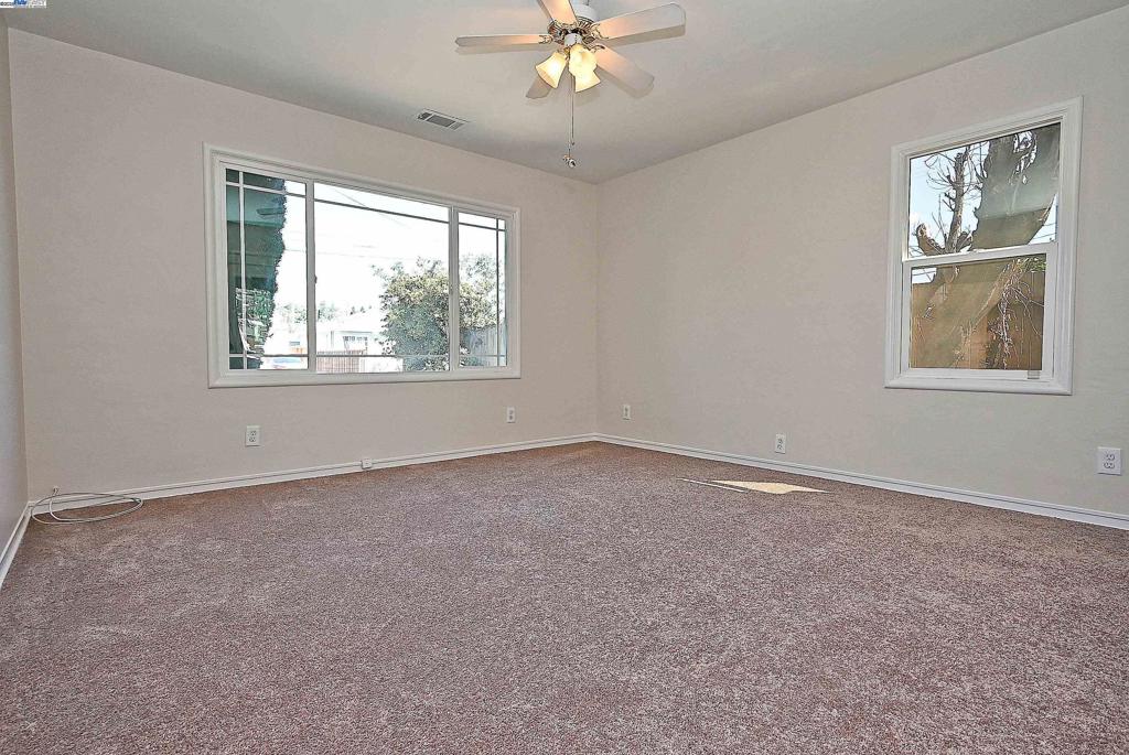 ASHLAND - Residential