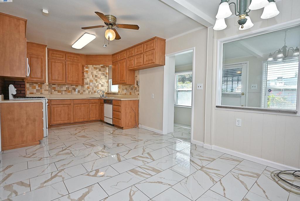 ASHLAND - Residential