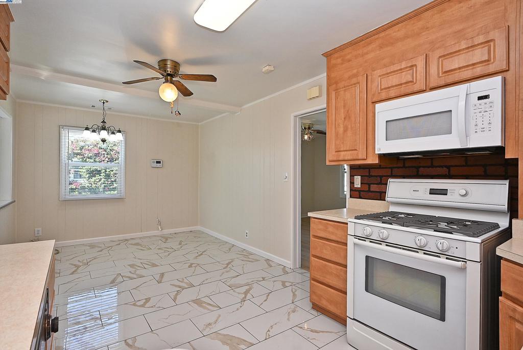 ASHLAND - Residential