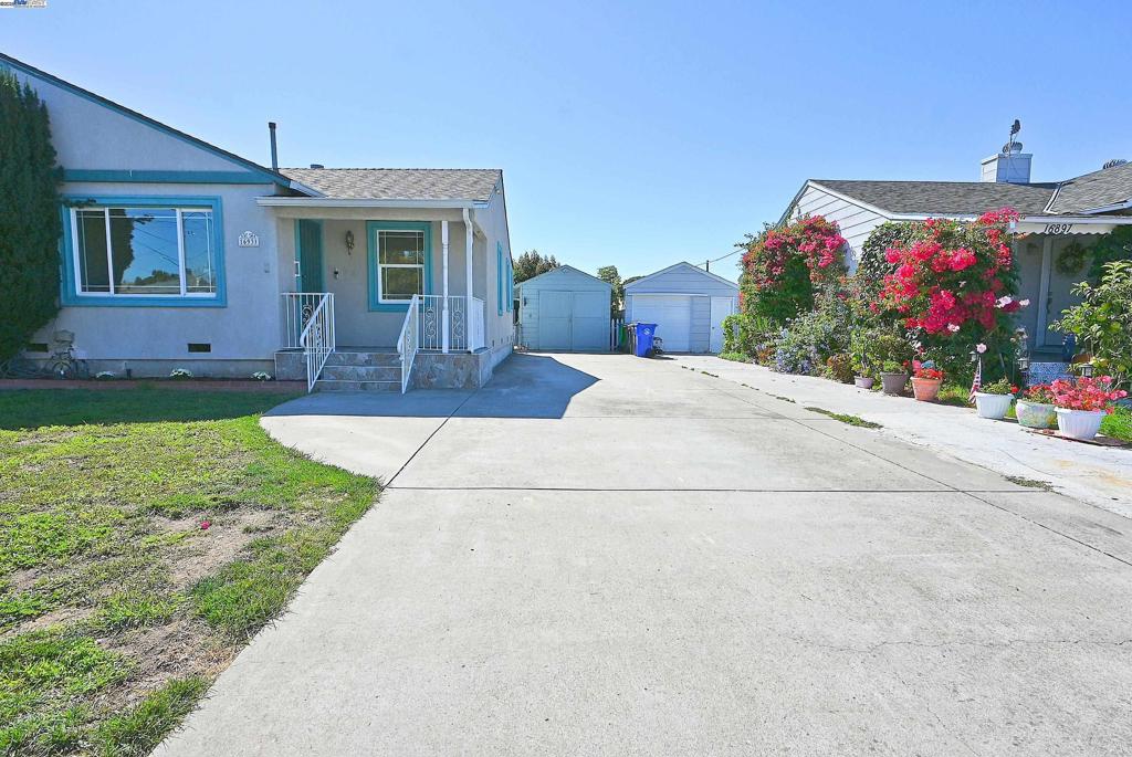 ASHLAND - Residential