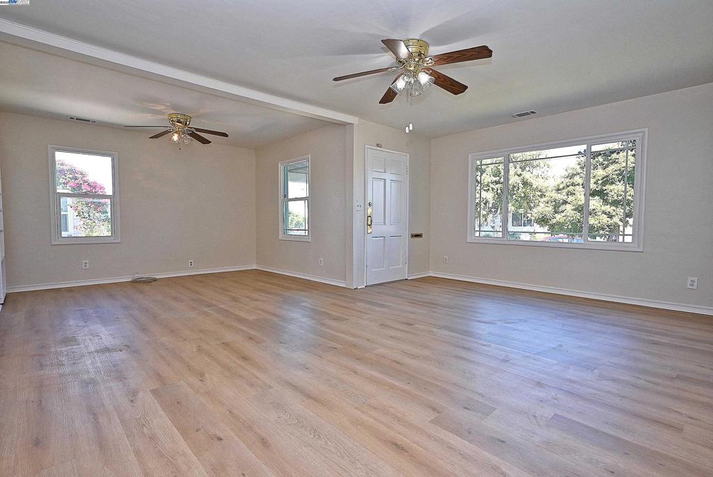 ASHLAND - Residential