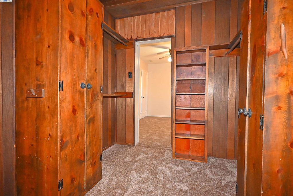 ASHLAND - Residential