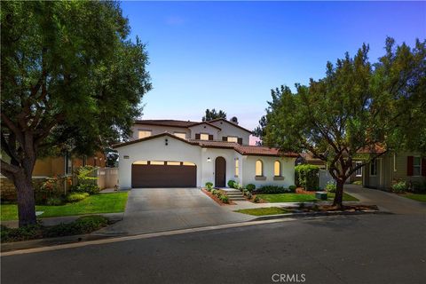 Photo of 40341 Trenton Court, Temecula, CA 92591 (MLS # SW26107971)