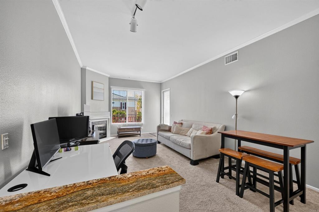12362 Carmel Country Road G305, San Diego CA 92130
