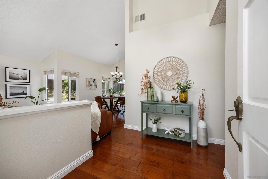 1145 La Tortuga Dr