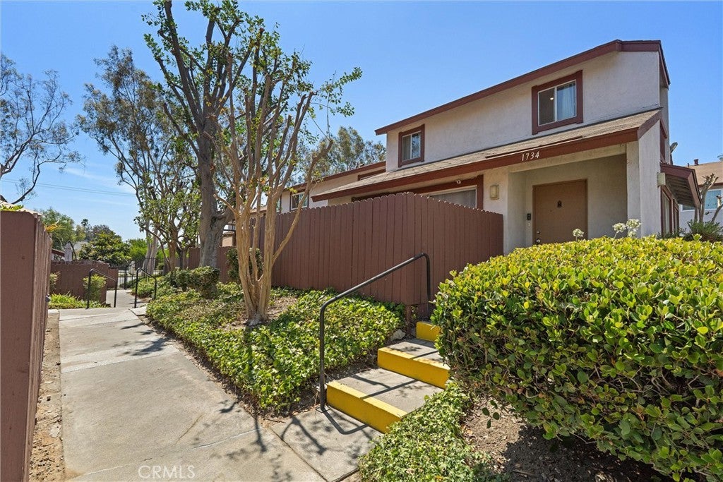 1734 Bradbury Drive 74, Montebello CA 90640