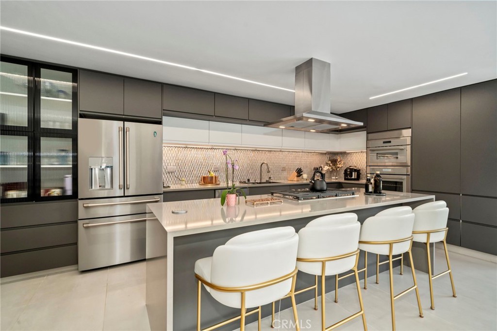 Greenbrook By Larwin (GBLR) - Residential