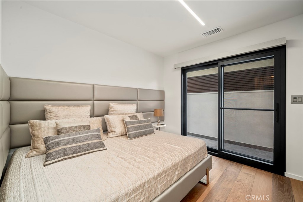 Greenbrook By Larwin (GBLR) - Residential