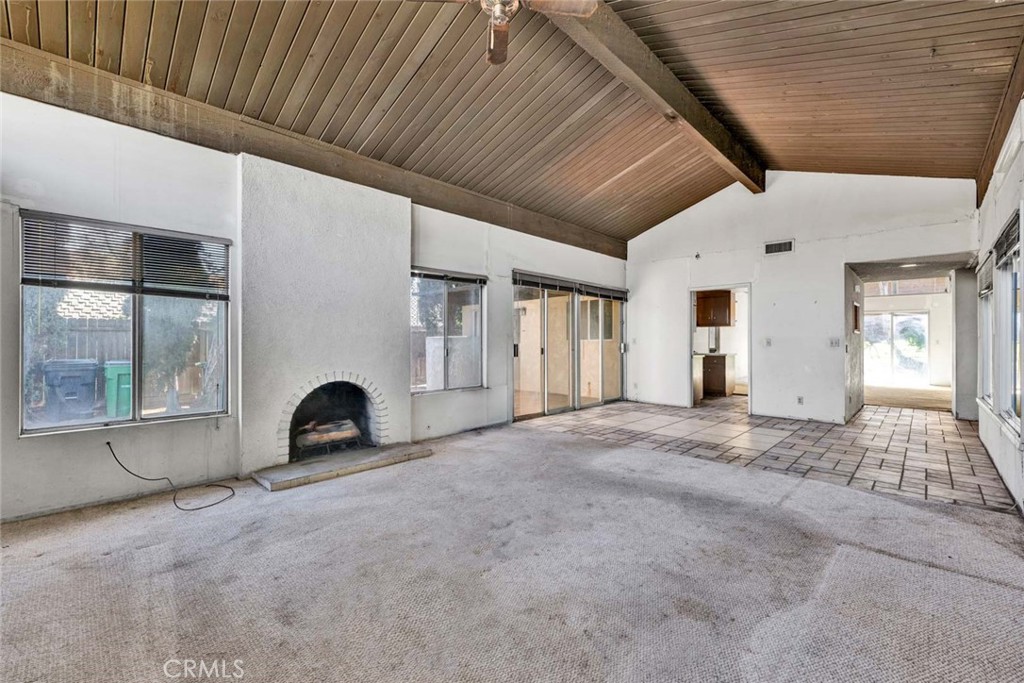 19322 Saylor Terrace