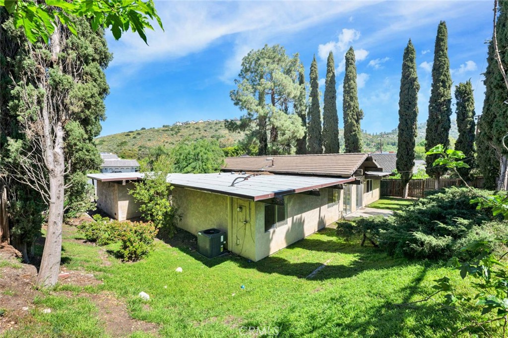 19322 Saylor Terrace